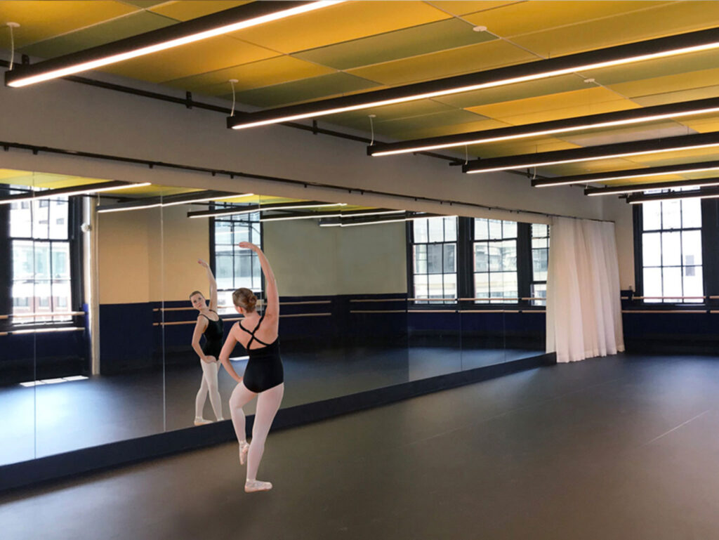 photo showing Hunter College's spacious dance and yoga studio spaces for rent