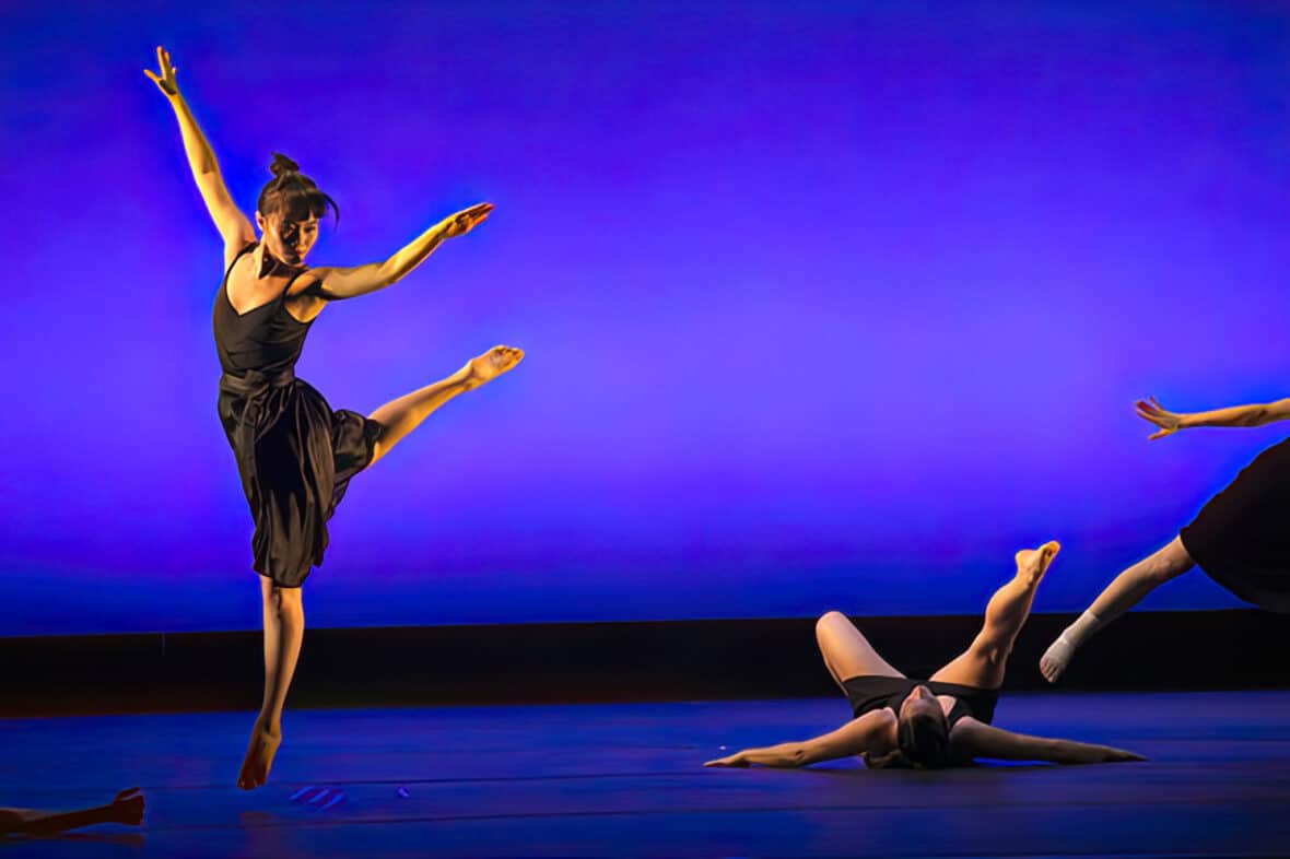 photo promoting Hunter College's Dance and yoga studio rental spaces in New York City